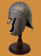 Viking Helmet.Windlass Steelcrafts. Marto